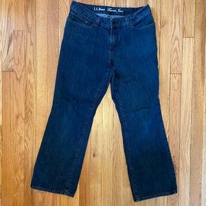 LLBean Favorite Jean Straight Fit Size 14R